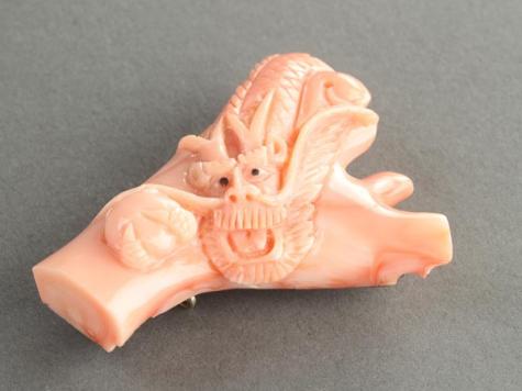 【琴》装飾美術品 珊瑚帯留 BT755