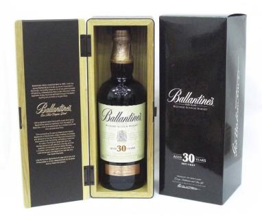 バランタイン 30年 700ml ウイスキー – 木箱入り Ballantines 