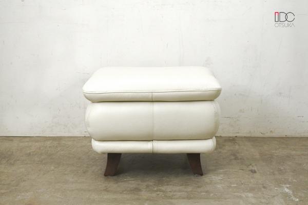 149 展示品 IDC大塚家具 オースチン 本革オットマン ソフトタイプ5.4万