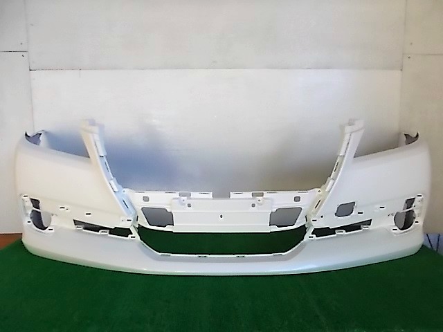 RZN152 ハイラックス スポーツ ピックアップ 純正ベッドライナー