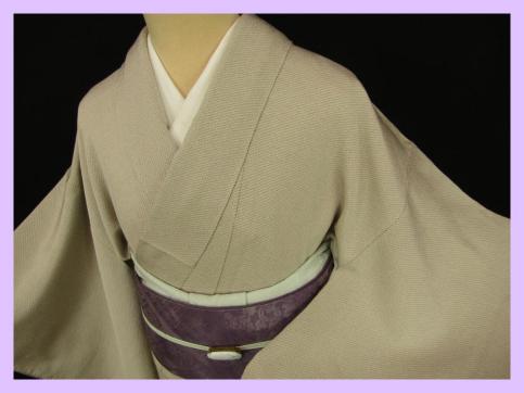 総絞り ≪仕立て上がり・中古美品≫ 「胡蝶 特選本疋田絞り染め小紋