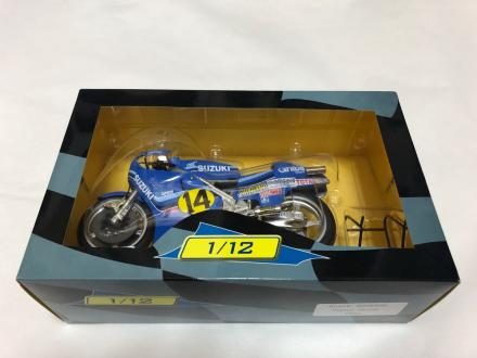 ミニチャンプス】 1/12(1:12) ホンダ RC212V マルコ・シモンチェリ