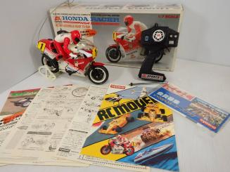 京商 ホンダレーサー NSR 500 バイクラジコン 1/7スケール 箱付き 取説付き