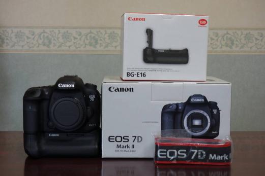 【大得価，豊富な】 Canon EOS 7D MarkⅡ 純正バッテリーグリップBG-E16付き(キヤノン)｜売買されたオークション情報、yahooの商品情報をアーカイブ公開 - オークファン キヤノン