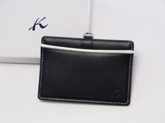 803 横浜元町 キタムラ Kitamura レディース Kロゴ刻印 バイカラー パスケース カードケース 定期入れ ネイビー ホワイト キタムラ 売買されたオークション情報 Yahooの商品情報をアーカイブ公開 オークファン Aucfan Com