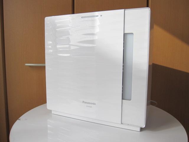 Amazon.co.jp: パナソニック 加湿機 気化式 ~14畳 ミルキーホワイト FE