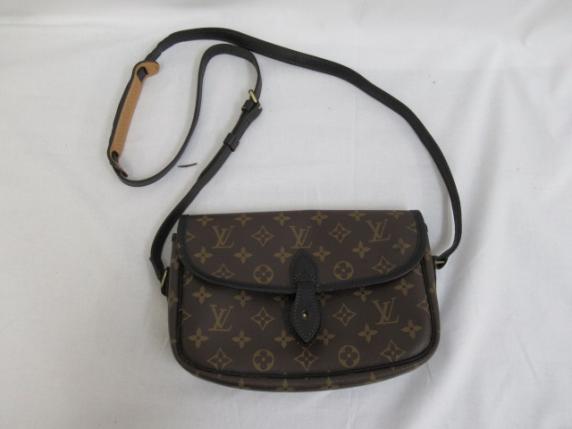 ルイヴィトン LOUIS VUITTON ジベシエールPM モノグラム ショルダー 