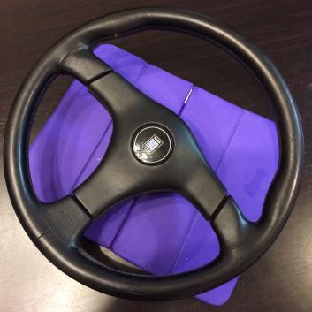 E.Naroli 本革ステアリングホイール 当時物 NARDI 総本革製ステアリング 黒革巻 高級モデル 美品 ヨーロピアン