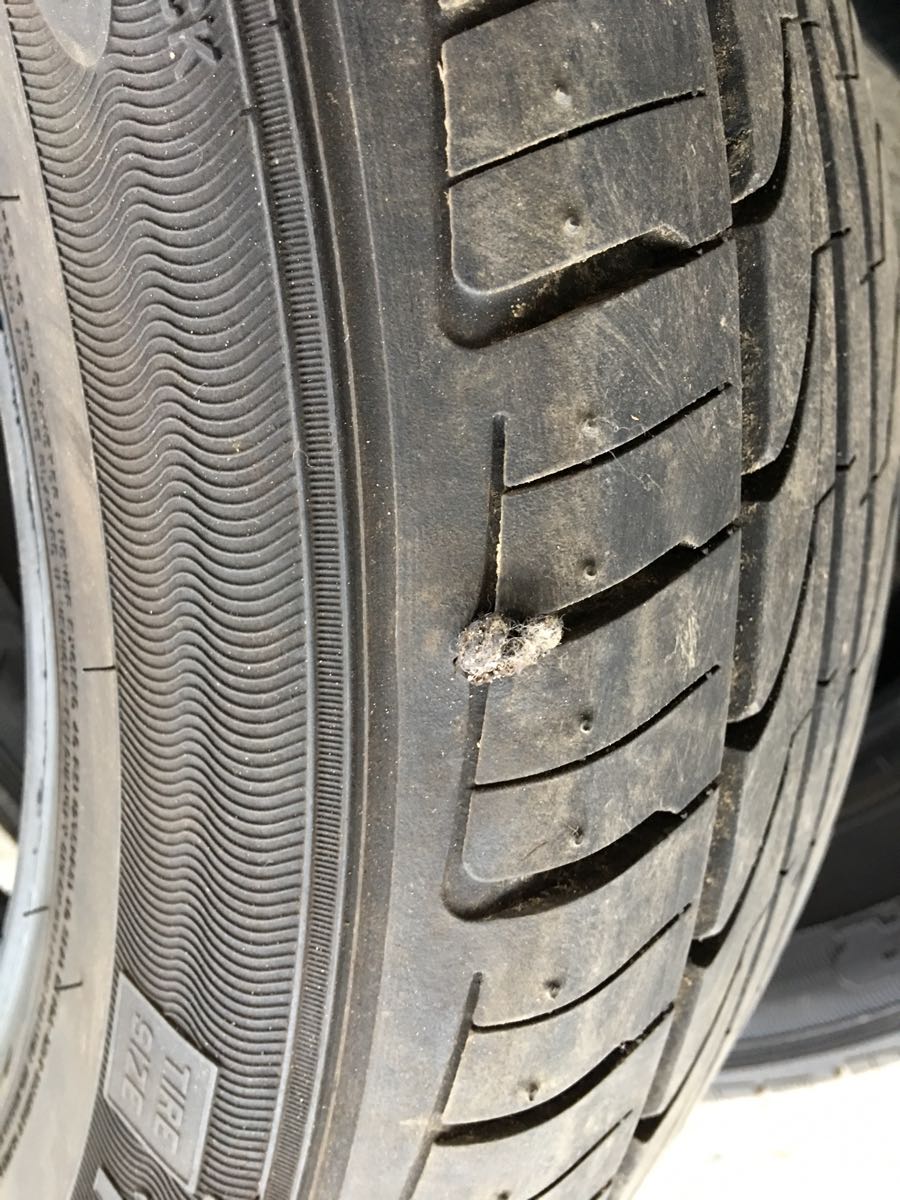 美品 バリ溝 グッドイヤー GT-HYBRID 195/65R15 4本セット 訳あり