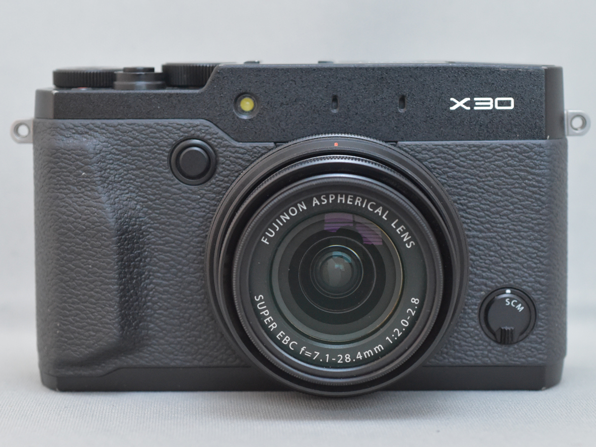 X30 FUJIFILM | ◇ジャンク品◇FUJIFILM シルバー◇レンズにカビ 富士 