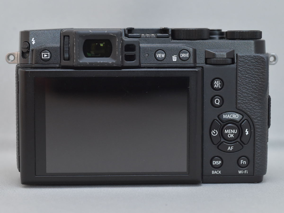 X30 FUJIFILM | ◇ジャンク品◇FUJIFILM シルバー◇レンズにカビ 富士 