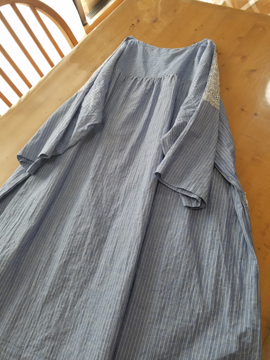 ハンドメイド::花刺繍×ストライプ*チュニック丈op イベントセール レディース 大人 ブラック リネン 綿