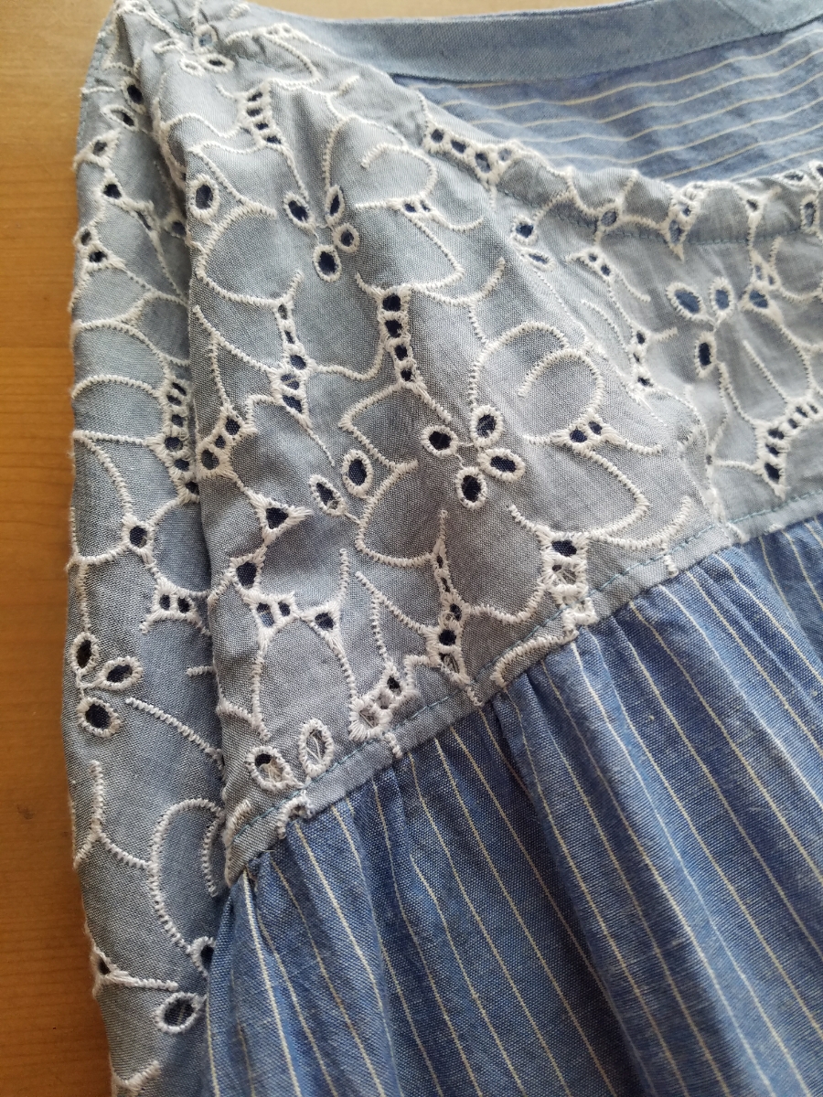 ハンドメイド::花刺繍×ストライプ*チュニック丈op イベントセール レディース 大人 ブラック リネン 綿