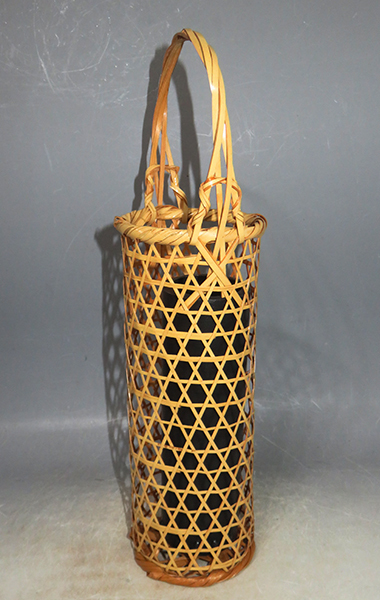 茶道具 華道具 和物籠 竹籠花入 花籠 手付筒型 竹籠花入 風炉用 夏の季節 木工 竹工芸 売買されたオークション情報 Yahooの商品情報をアーカイブ公開 オークファン Aucfan Com