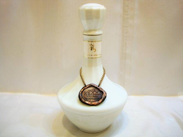 鶴 NIKKA 未開栓 700ml ニッカ ウイスキー ニッカウヰスキー 竹鶴