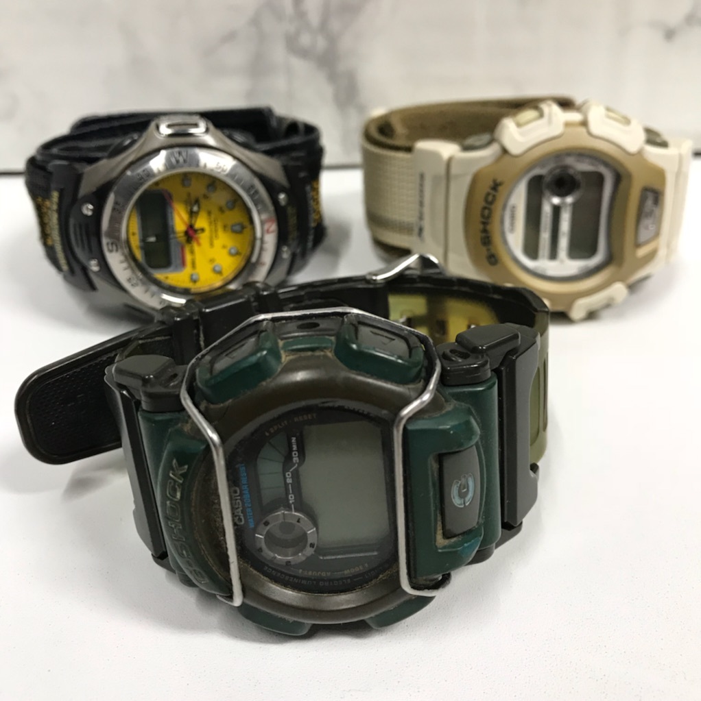 新品カシオ CASIO G-SHOCK イエロー グリーン ホワイト 3 