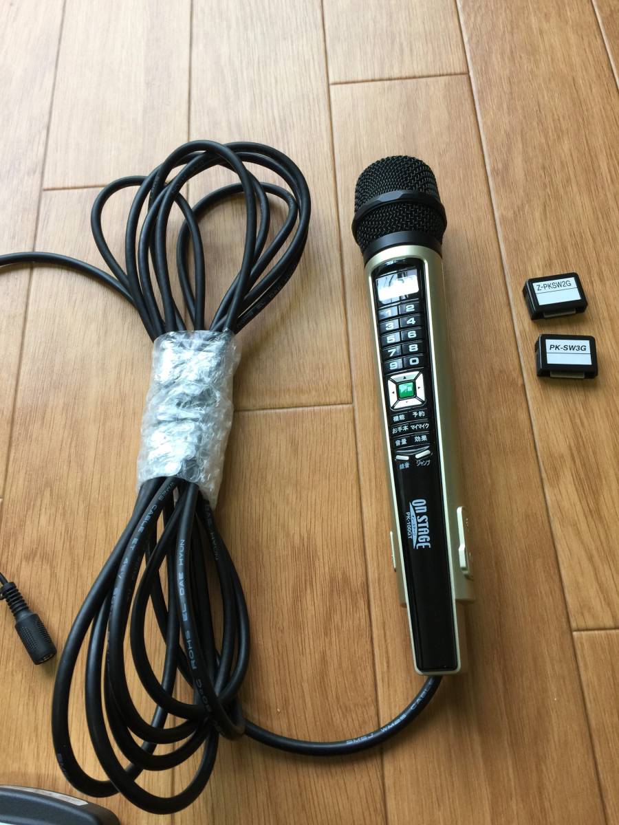 1円～SALE! 美品 ON STAGE パーソナルカラオケ 内蔵700曲 採点機能