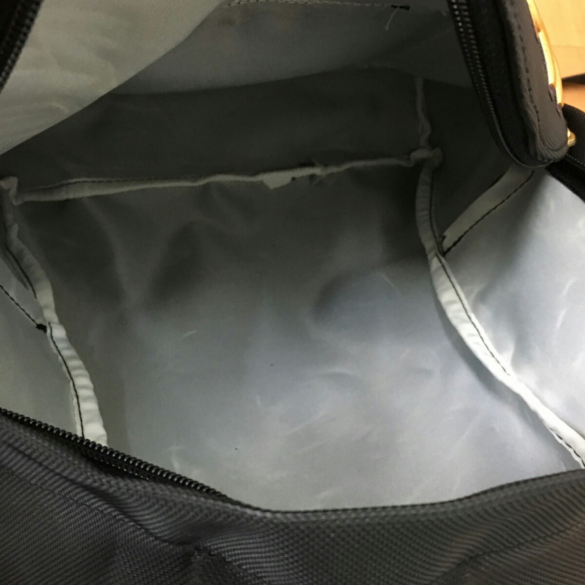 5-45 オススメ MOSCHINO モスキーノ PVCレザー系 メッシュ デカロゴ 