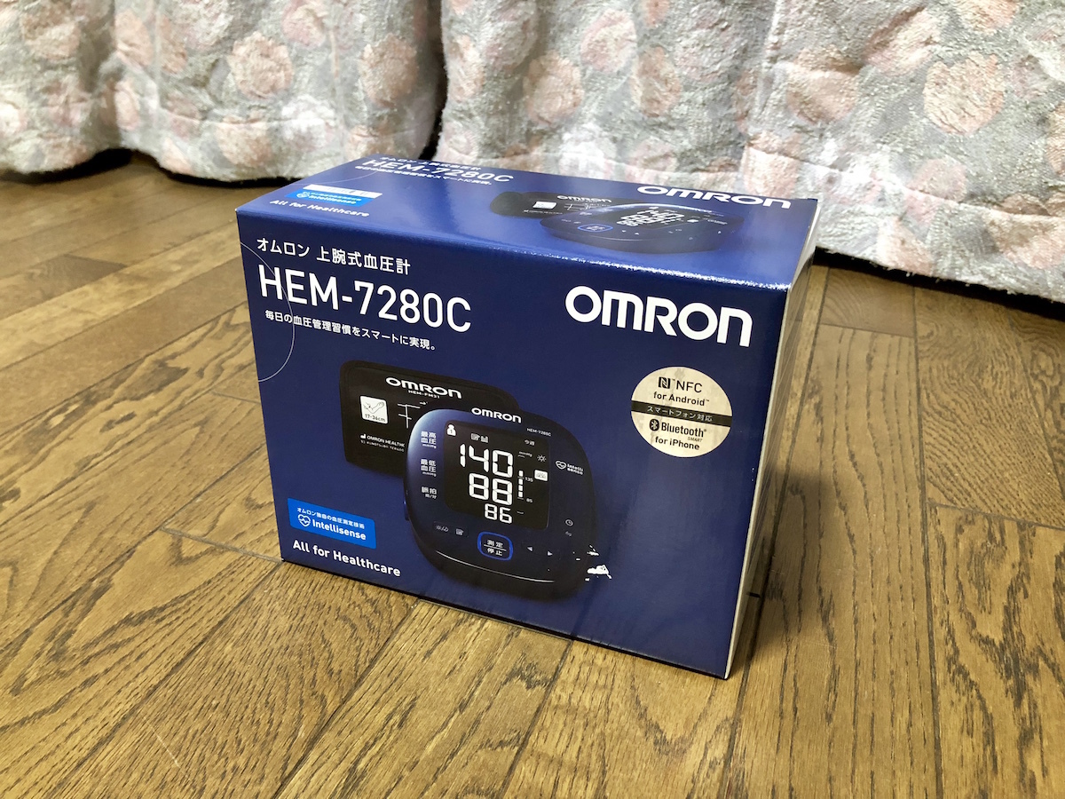 新品！★OMRON オムロン 上腕式血圧計 HEM-7280C★送料無料 a