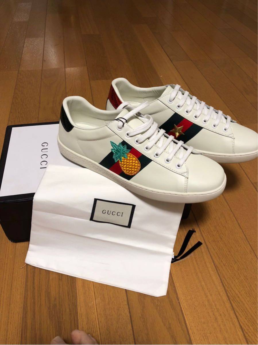 新品 GUCCI スニーカー 