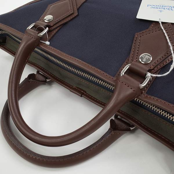 新品☆定価3.1万 Vivienne Westwood ヴィヴィアンウエストウッド 本物