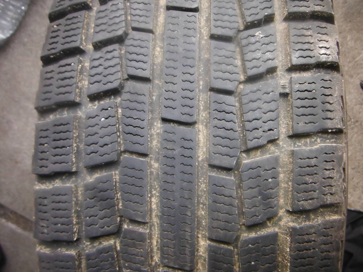 バリ山 215⁄60r16 YOKOHAMA スタッドレスタイヤ 215/60R16バリ山 