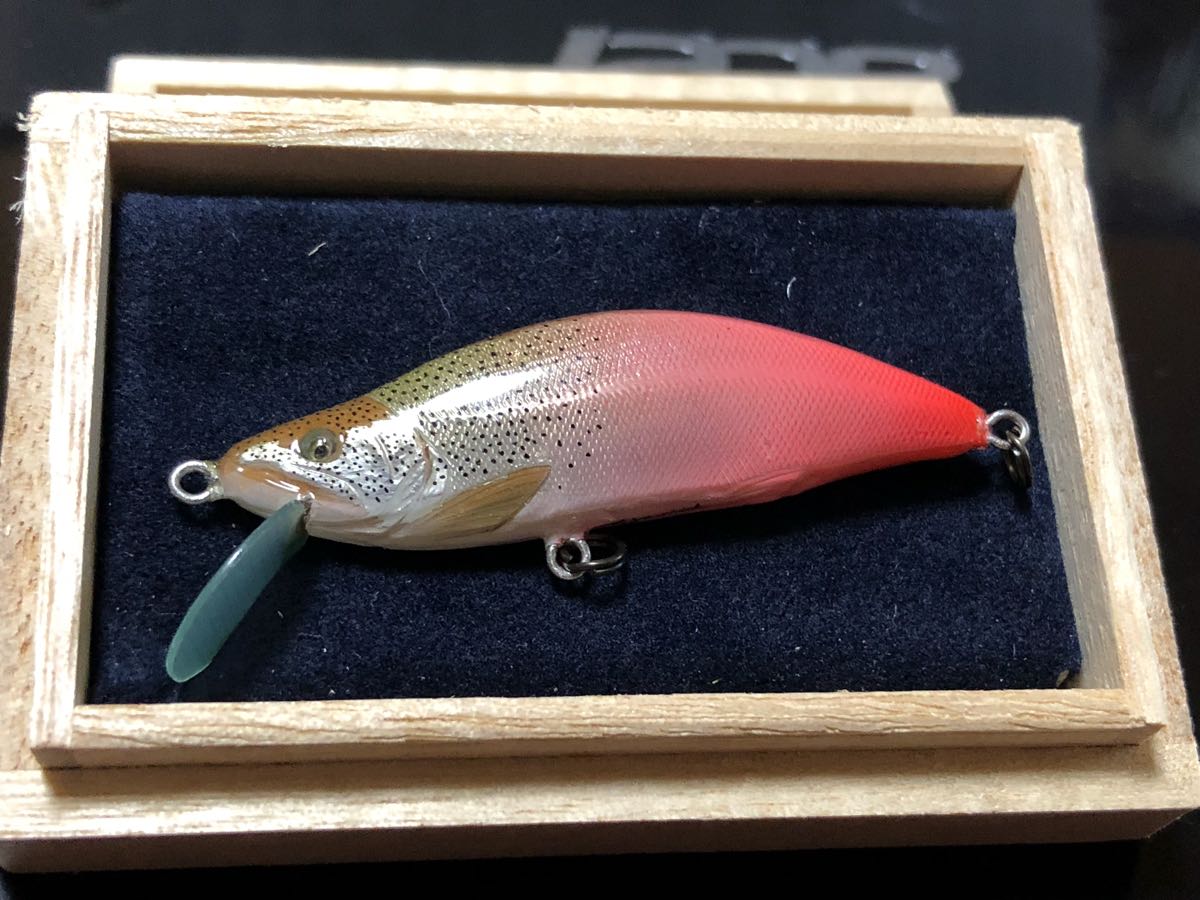 新品未使用 吉田光 HY-50S Ⅱ ハンドメイドミノー HY-50S Ⅱ 吉田光 氏ハンドメイドミノー。 未使用 【公式通販】