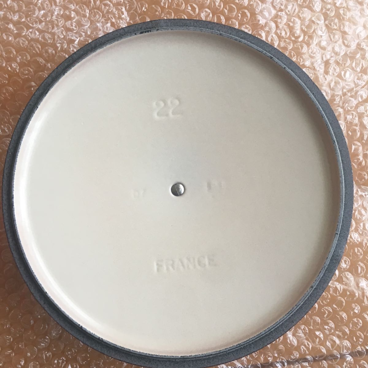 ル・クルーゼ ココットロンド 22 チェリーレッド_4