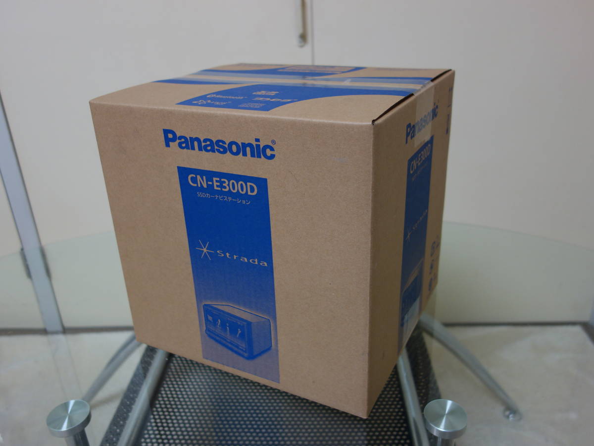 CN-E300D Panasonic パナソニック カーナビ ストラーダ Strada