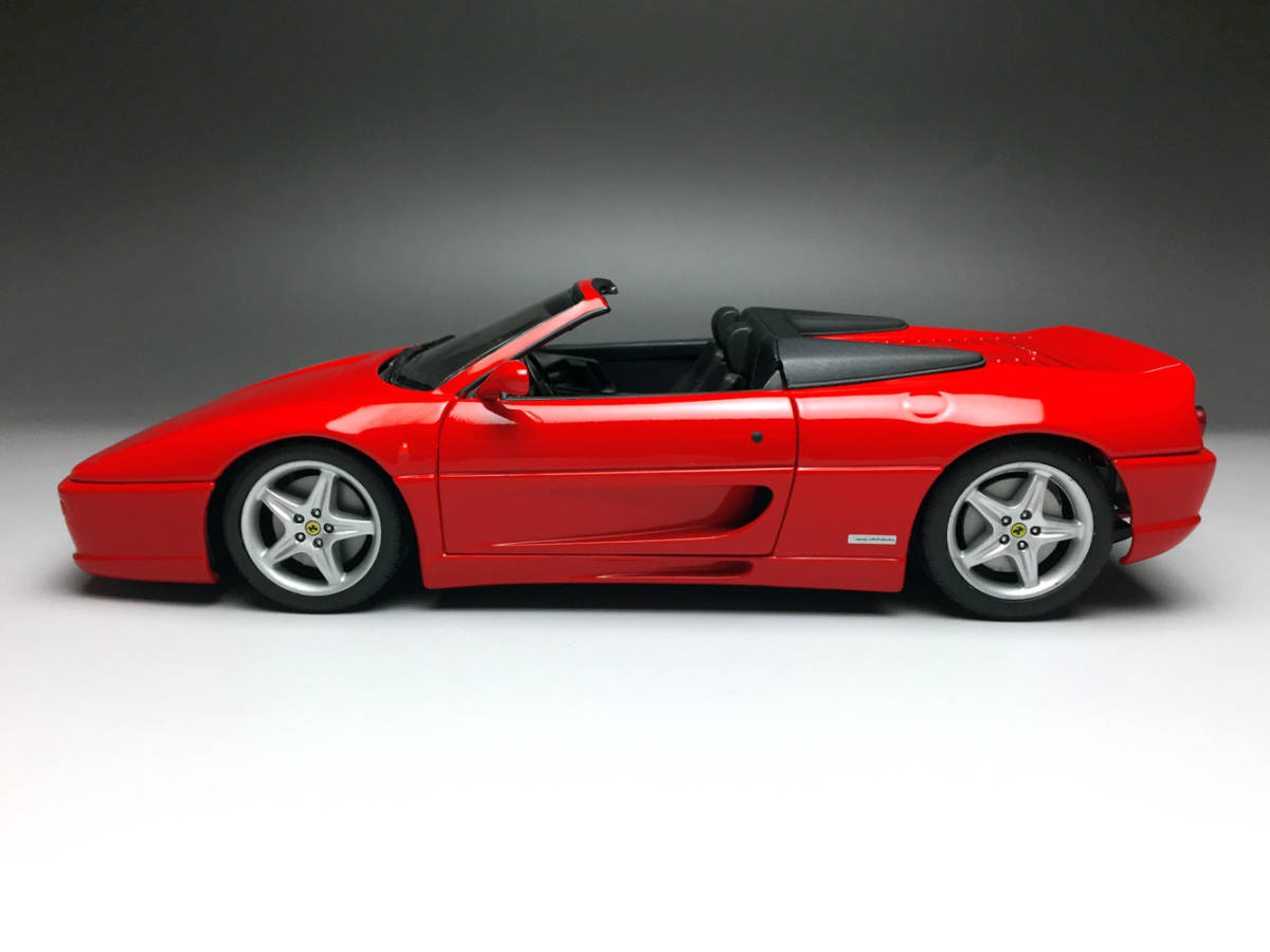UTモデル UT models 1/18 フェラーリ F355 スパイダー レッド / FERRARI F355 Spider RED_2