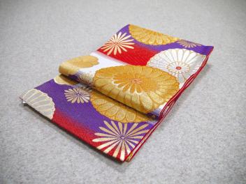 袋帯祭！1，000円～☆さか屋☆重厚な逸品！正絹 新品未使用 仕立上 金彩古典文様 大光☆1513
