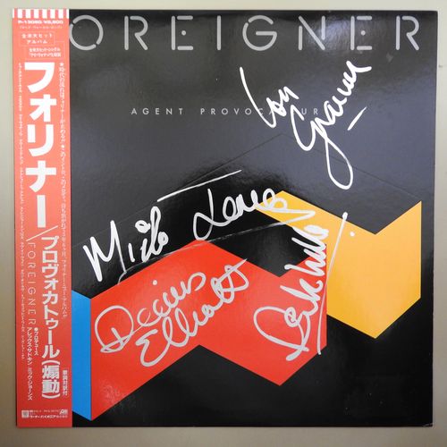【最新作，得価】 A05141 稀少直筆サイン入り 帯付美盤 フォリナー FOREIGNER / プロヴォカトゥール 煽動(F)｜売買されたオークション情報、yahooの商品情報をアーカイブ公開 - オークファン F