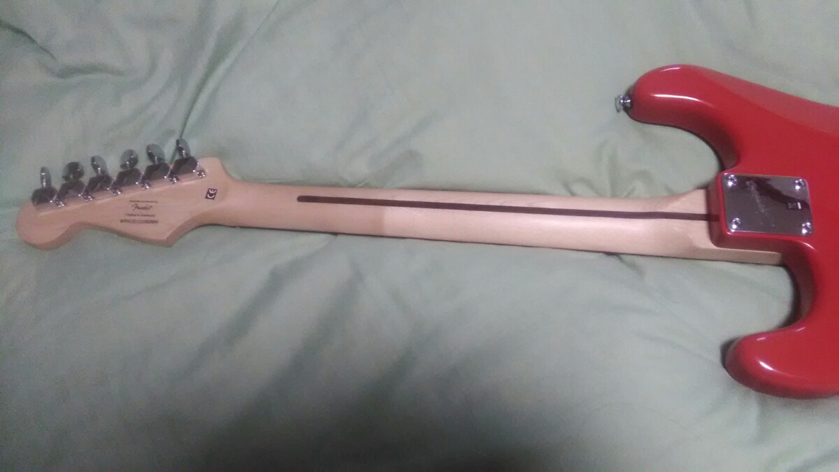 Squier by Fender スクワイヤー エレキギター BULLET STRAT WITH