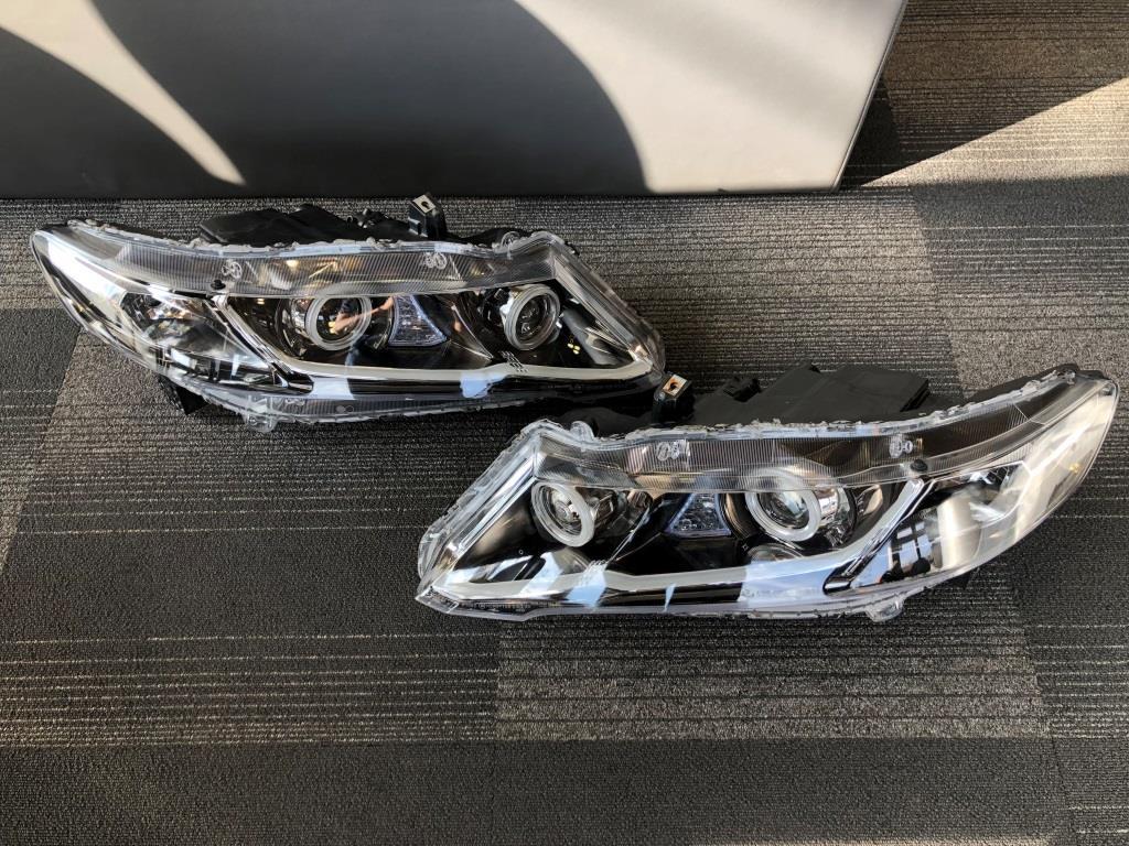 売切り！RB3オデッセイ用 4灯イカリング＋4灯プロジェクター＆ハイ側バイキセノン アクリル加工LED 車検対応ワンオフヘッドライト RB4
