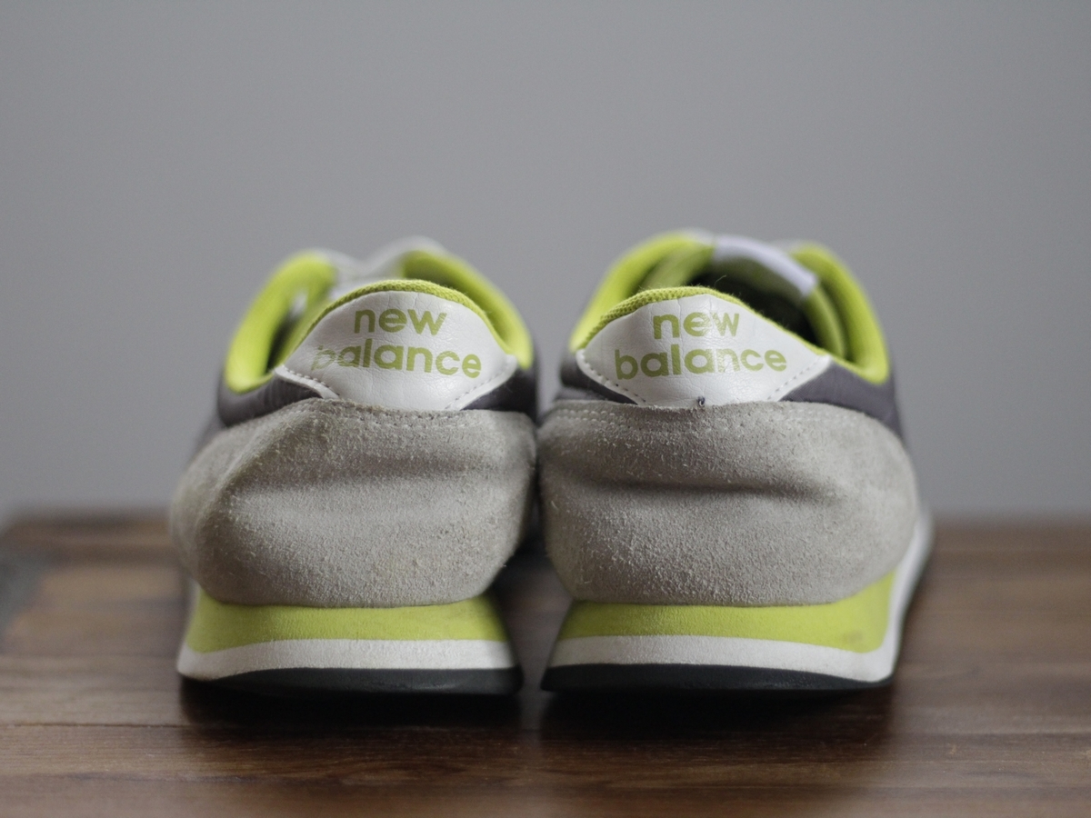 ニューバランス 4 26 5cm New Balance U4gl グレー ホワイト グリーン 灰 白 緑 スエード メンズ スニーカー Us8 5 26 5cm 売買されたオークション情報 Yahooの商品情報をアーカイブ公開 オークファン Aucfan Com