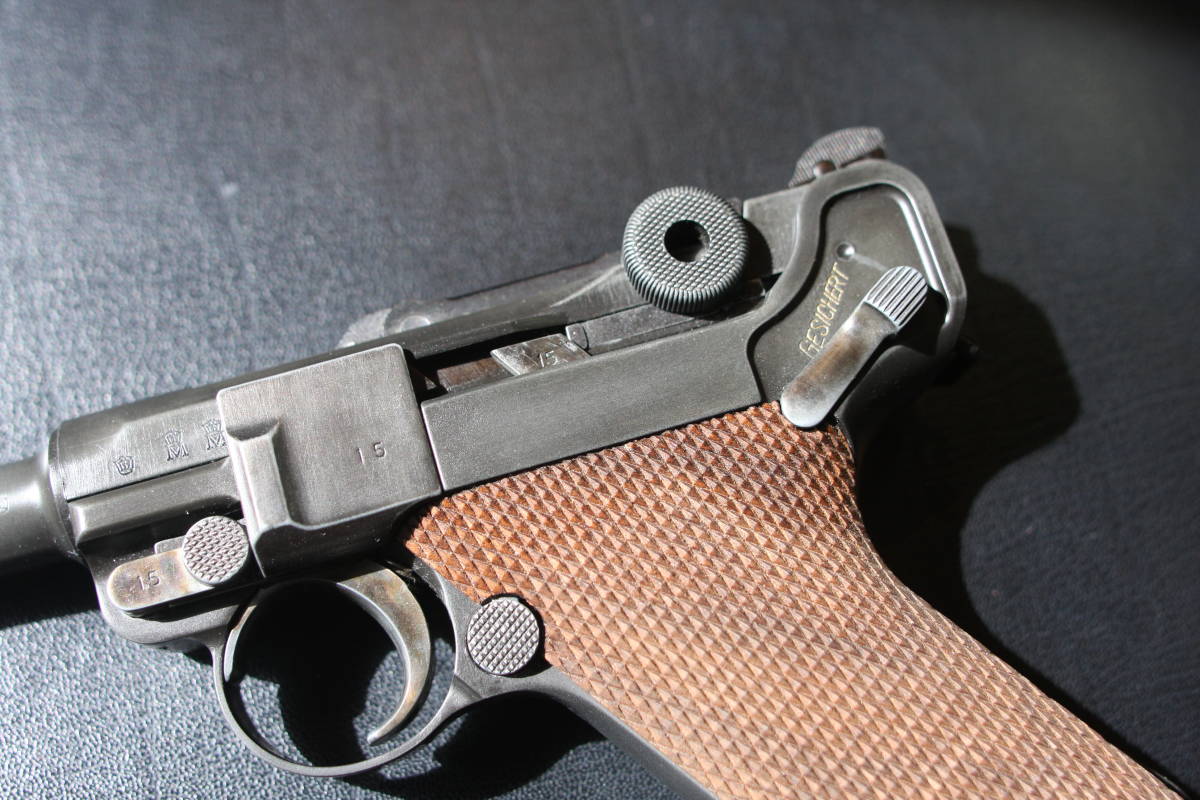 タナカ　ルガーP08　６インチHW　ネービーモデル　個人ビンテージフィニッシュカスタム　木製グリップ付き 6インチ フルチェッカー P08 6inch Luger レビュー