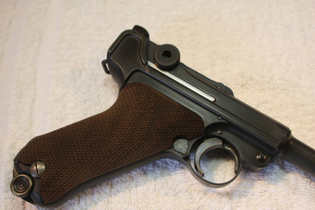タナカ　ルガーP08　６インチHW　ネービーモデル　個人ビンテージフィニッシュカスタム　木製グリップ付き 6インチ フルチェッカー P08 6inch Luger レビュー