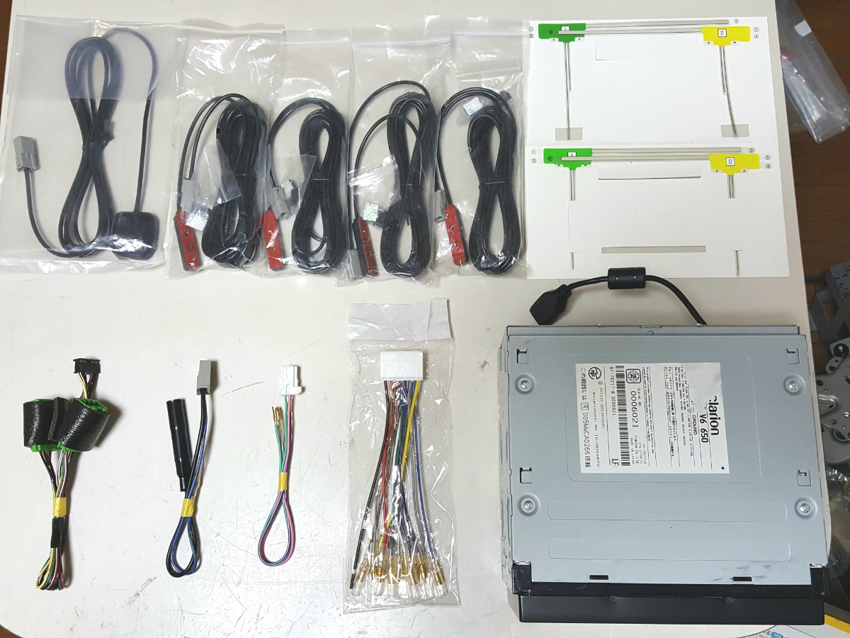 NX710 同等☆2010年☆フルセグ☆DVD☆Bluetooth☆アンテナ新品☆