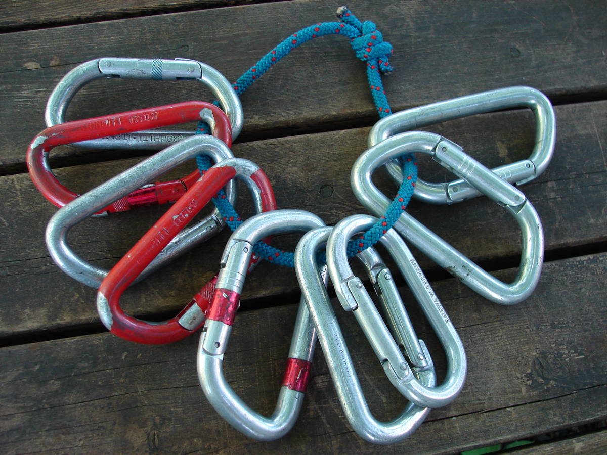 古い登攀用具いろいろ_4