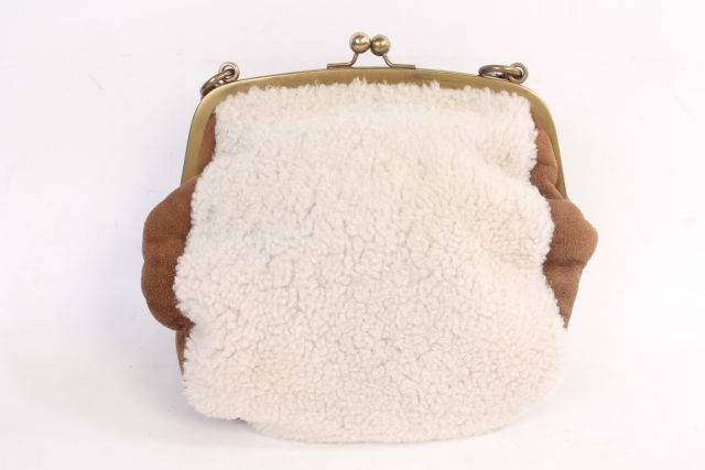 - SOFT MARNI HOBO スモールショルダー ムートン（ブランドマルニ）（バッグ・小物・ブランド雑貨 マルニMARNI　ムートンショルダーバッグ[LBGO81329]