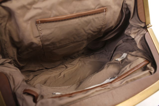 - SOFT MARNI HOBO スモールショルダー ムートン（ブランドマルニ）（バッグ・小物・ブランド雑貨 マルニMARNI　ムートンショルダーバッグ[LBGO81329]