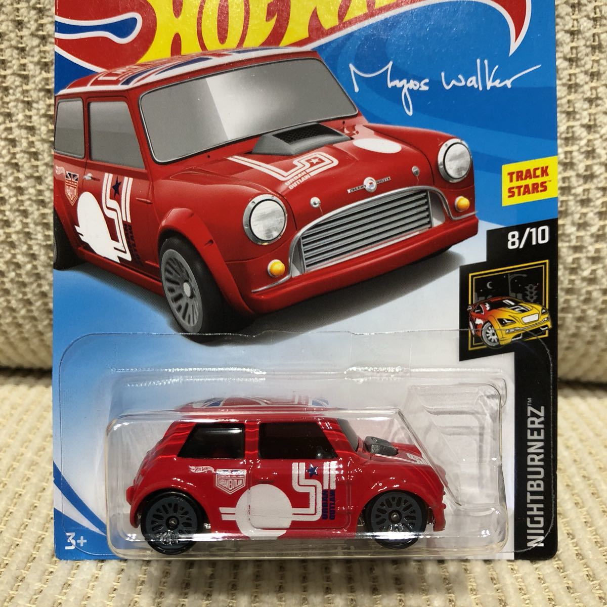 最新 国内未発売 2018 HOTWHEELS Mini Morris RED 赤 ホットウィール 