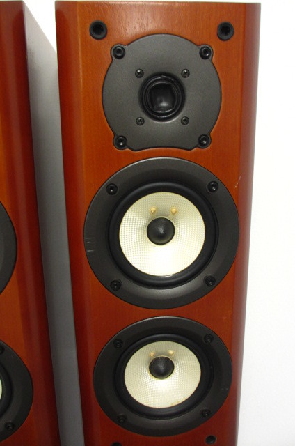 オンキョー ONKYO D-105F D-105Fトールボーイスピーカー ONKYO D-105F