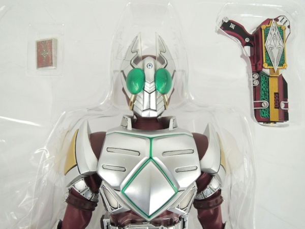 店舗 銀座 未使用 メディコム・トイ RAH No.586 仮面ライダーブレイド