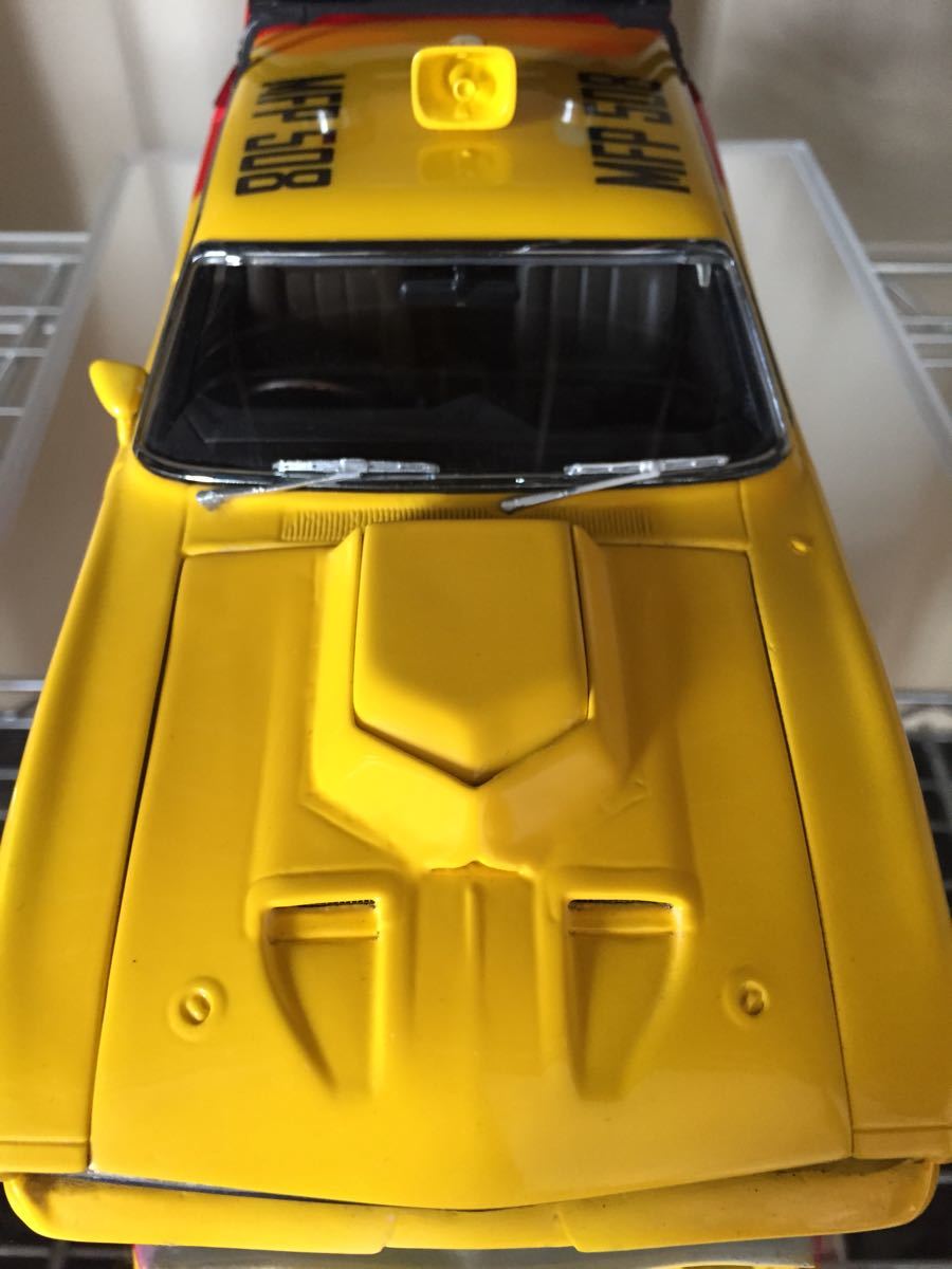 マッドマックス 1/18 インターセプター イエロー(乗用車)｜売買された