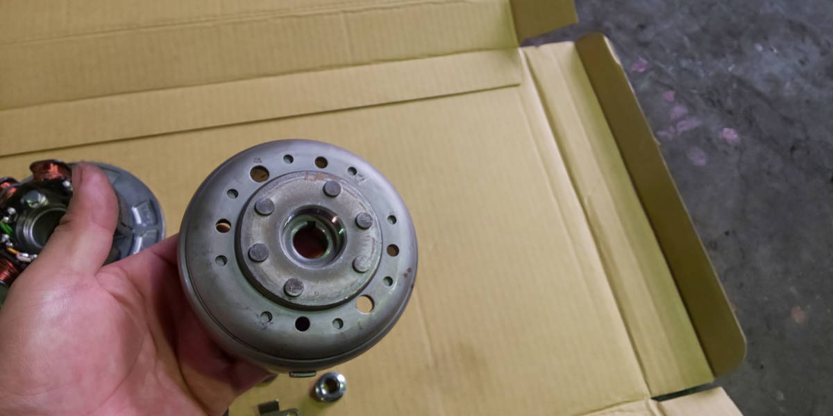 モンキー　12Ｖ　ジェネレーター　デンソー製　中古品_5