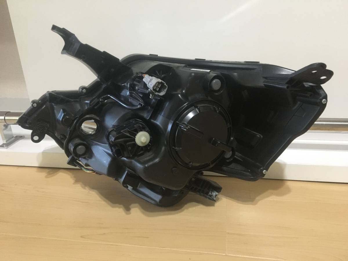 VOLVO ボルボ 240 フロント コーナーランプ ユニット 新品 【公式通販】