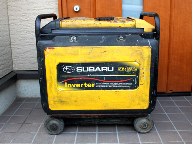 スバル インバーター発電機 SUBARU SGi28SE 2117）SUBARU 防音型 動作 