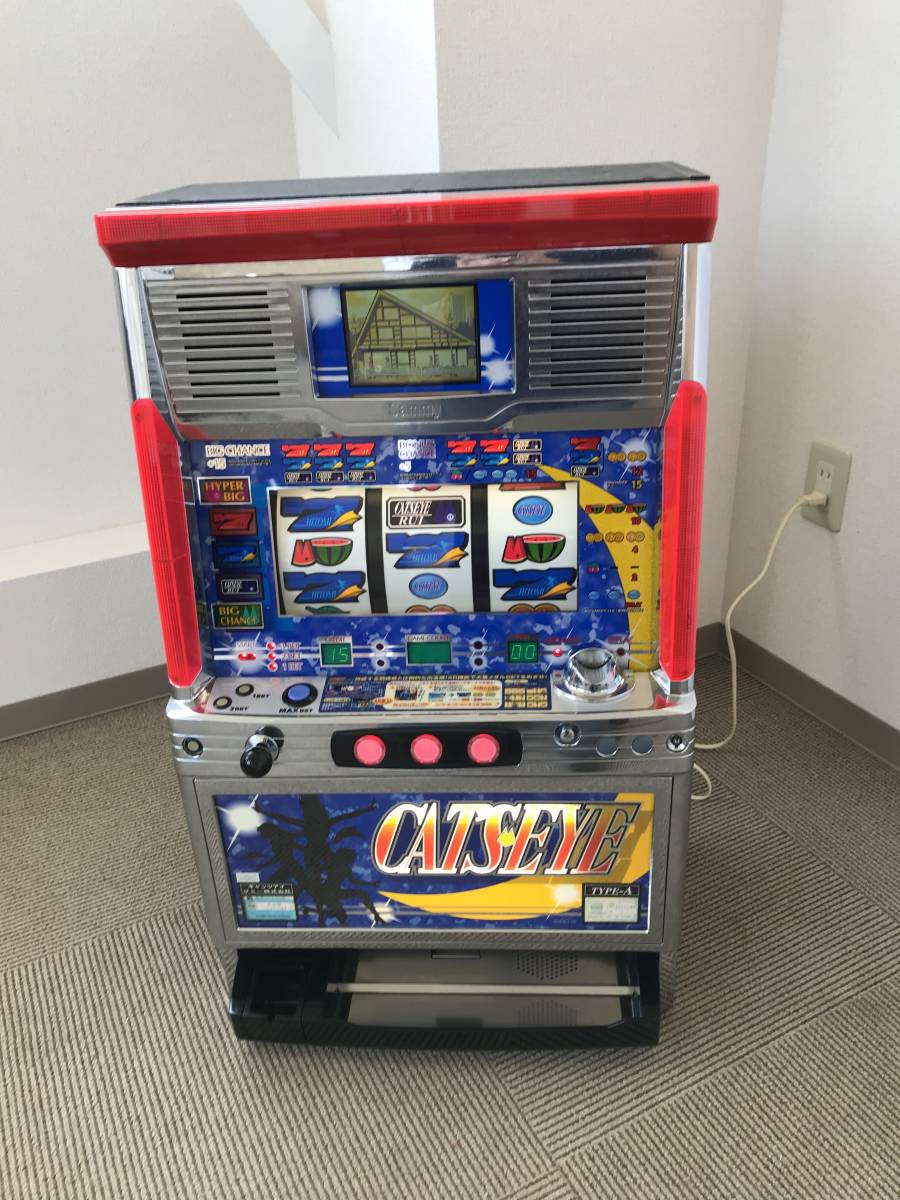 値下げ 4号機 キャッツアイ 4号機 キャッツアイ 不要機付 パチスロ 