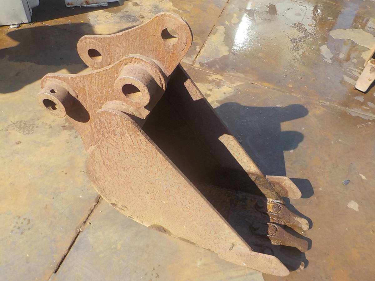 №1878　狭小バケット　幅狭　掘削バケット　0.2クラス　重機ショベル建設機械　ピン径45㎜　アーム幅170㎜　幅300㎜ツメバケット　中古_1